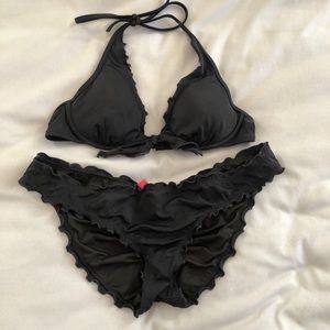 Victoria’s Secret Ruffle Ruched Cheeky Scrunch Butt Bikini